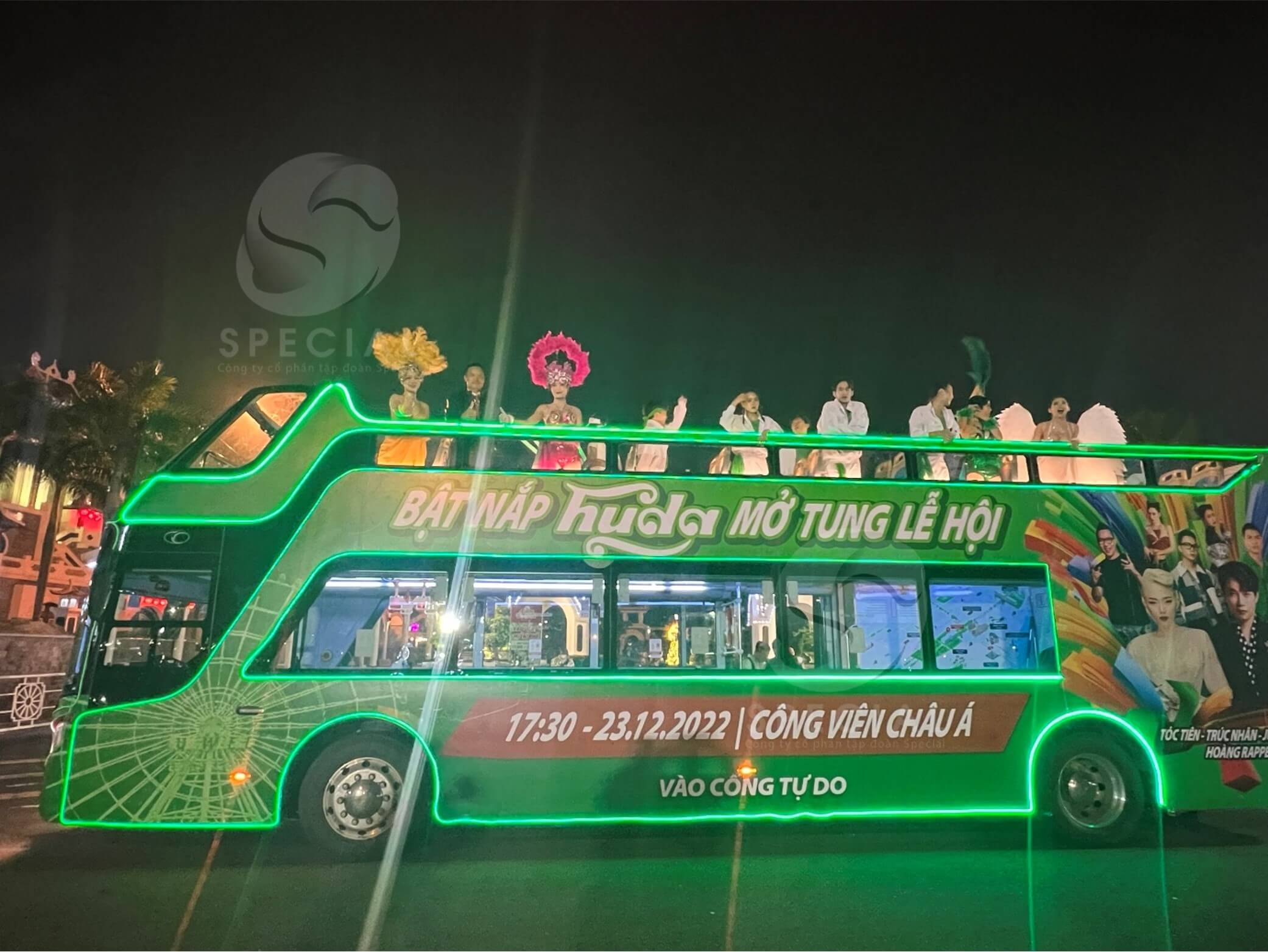 bia huda quảng cáo roadshow xe bus 2 tầng