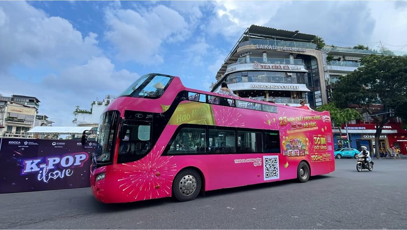 quảng cáo roadshow xe bus 2 tầng